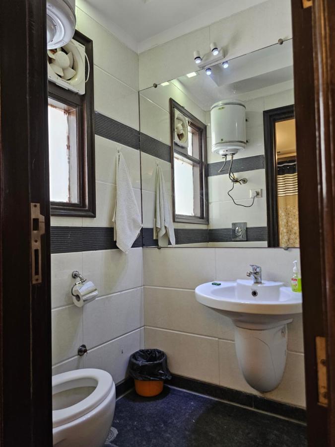 Hostmystay- 3bhk Apartment!greater Kailash 1 Apartment *