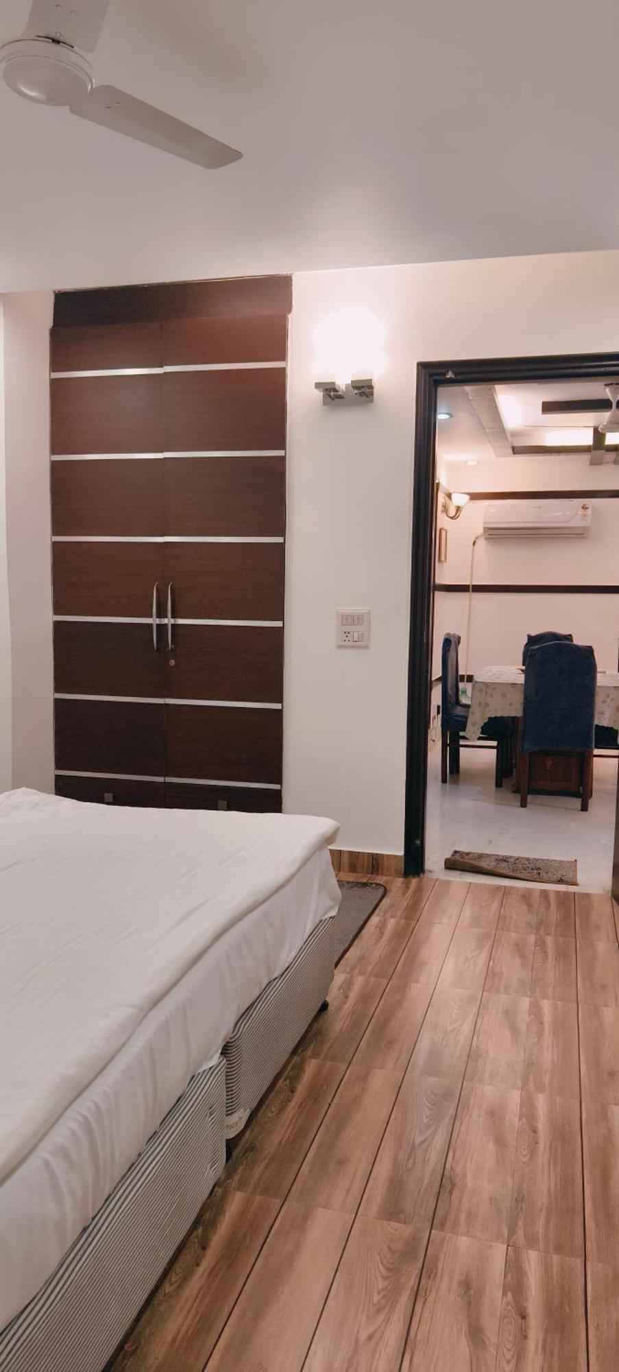 Hostmystay- 3bhk Apartment!greater Kailash 1